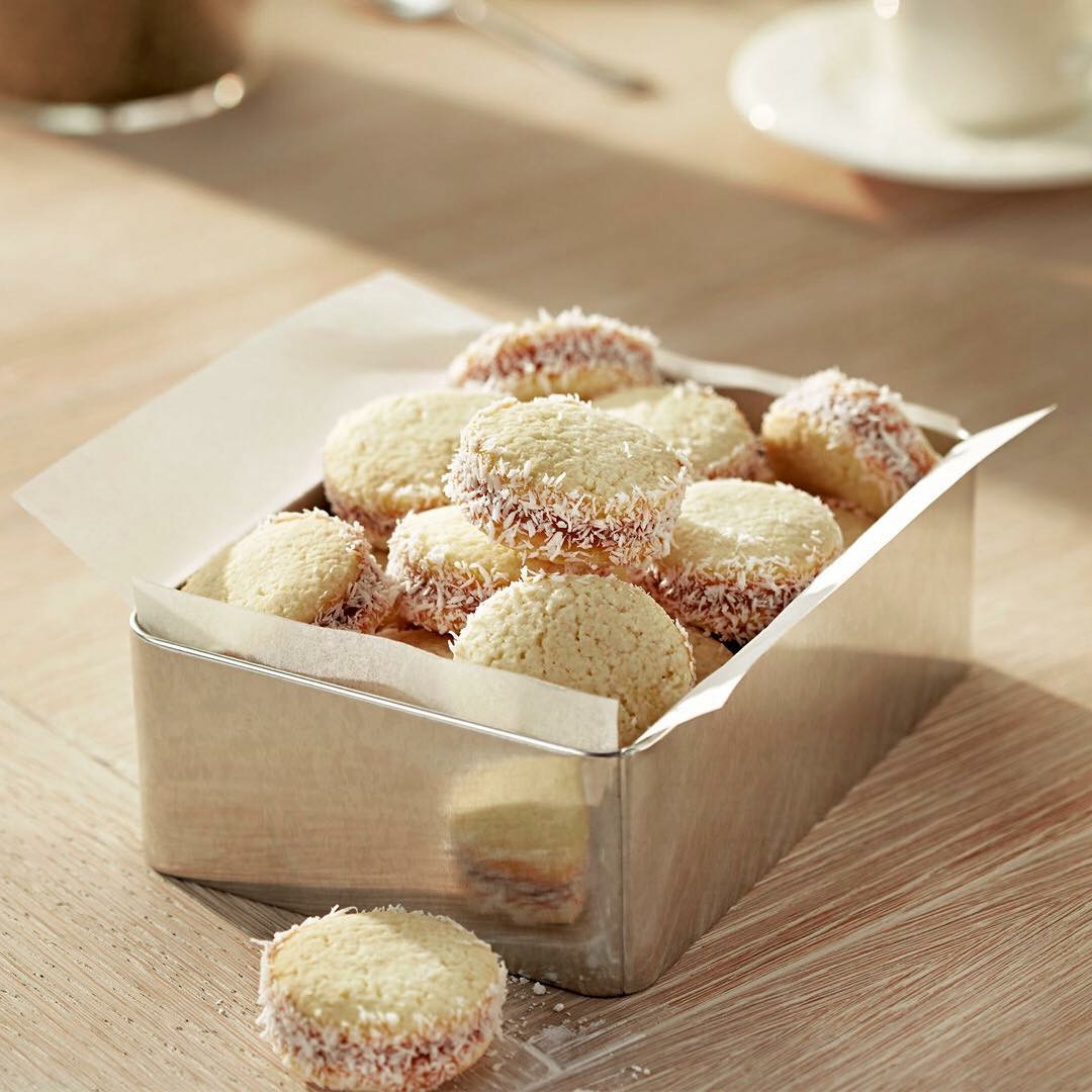 alfajores rellenos de dulce de leche