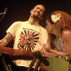 imagen de Ben HArper y Vanessa Da Mata